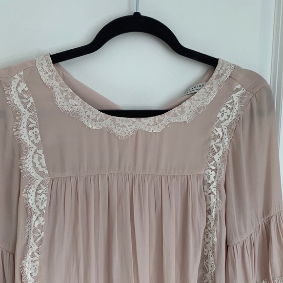 Brand New Gorgeous Paper Crane Lace Blouse - Picture 2 of 4